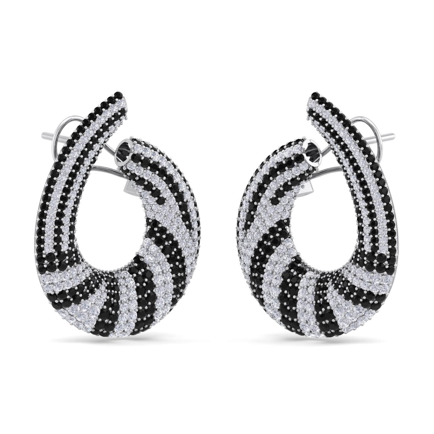 עגיל יהלום לבן