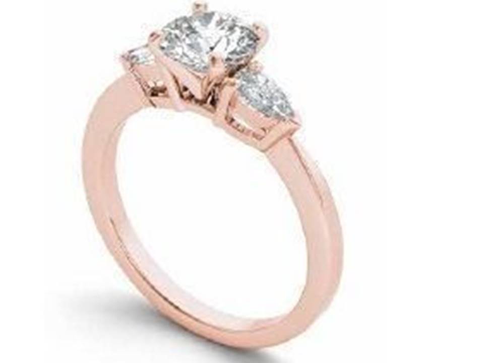 טבעת זהב מרשימה יהלומים בחיתוך מיחד