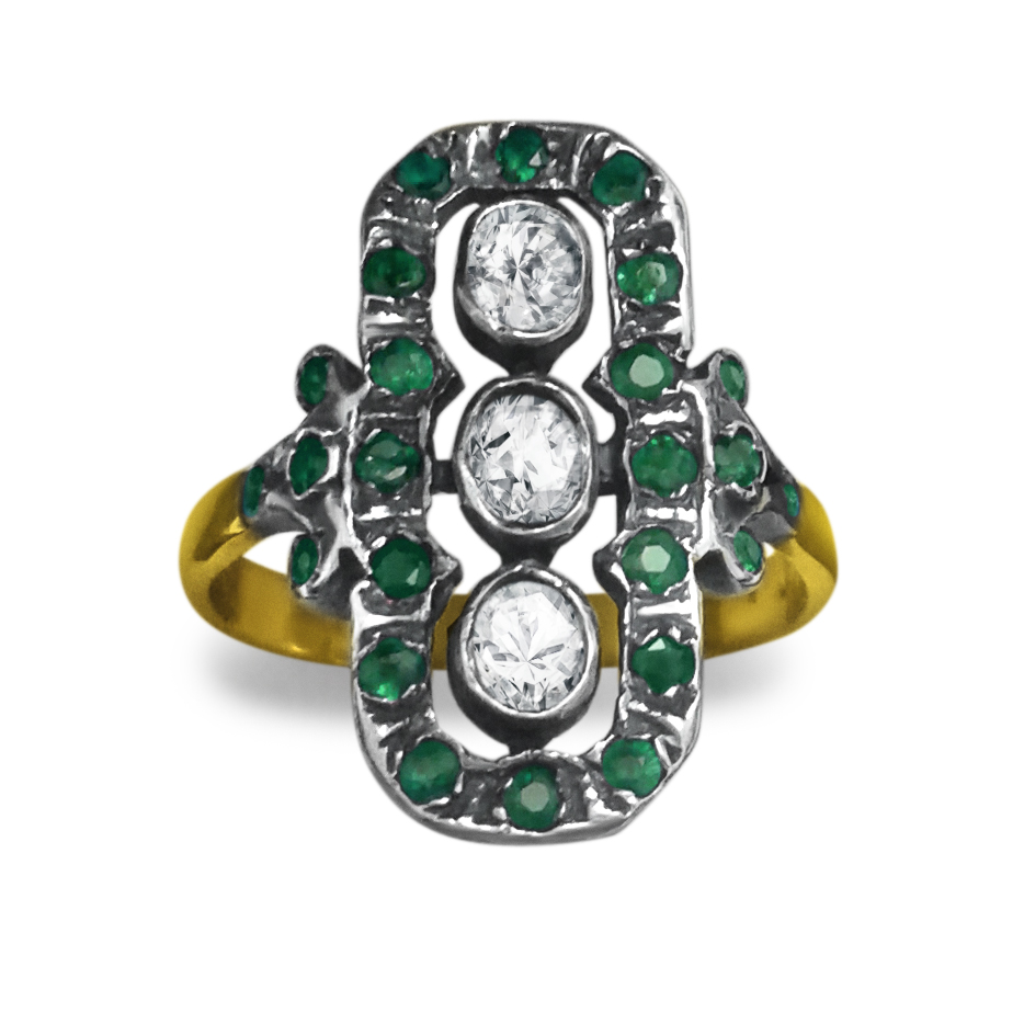 טבעת וינטג' עתיקה אמרלד