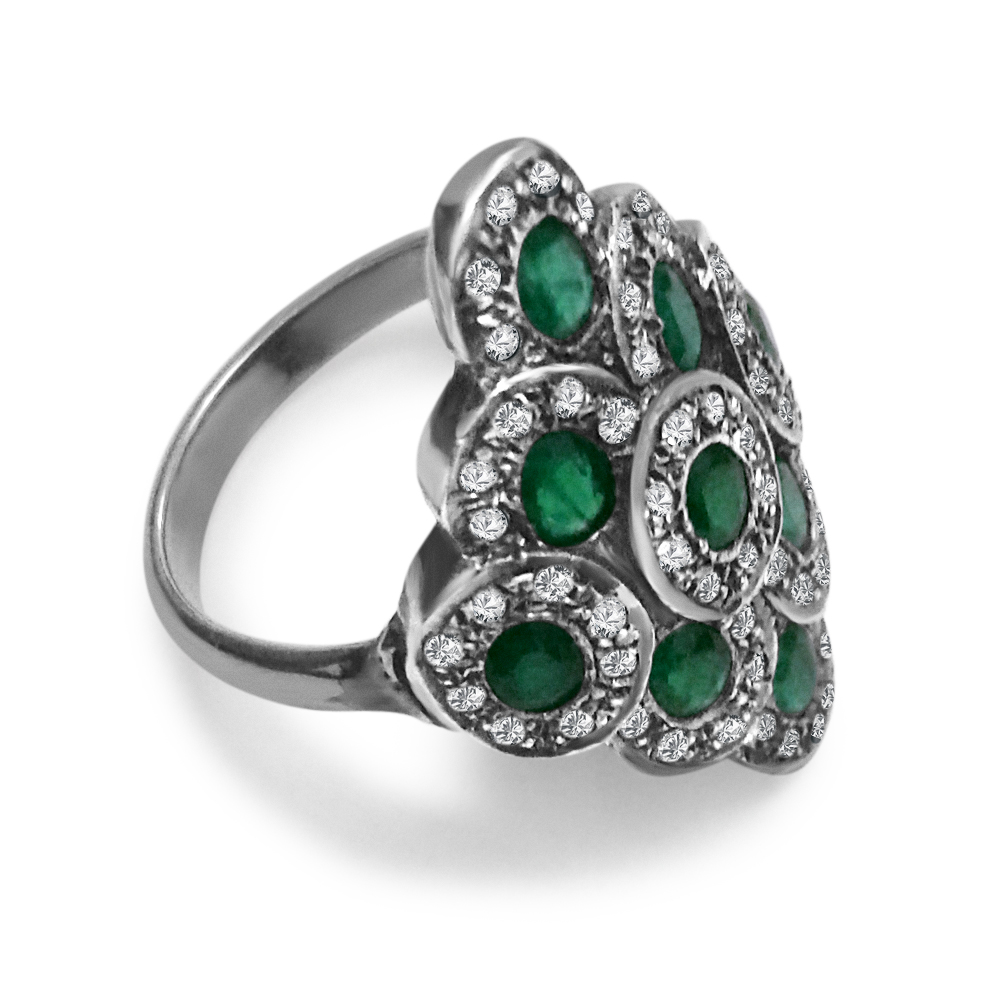 https://goldiam.easystockhosting.com/en/sites/default/files/151_whitegold_emerald.jpg