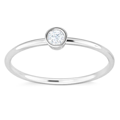 טבעת עדינה עם יהלום קטן