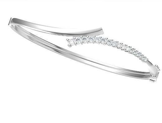 תכשיטי יהלומים לאישה