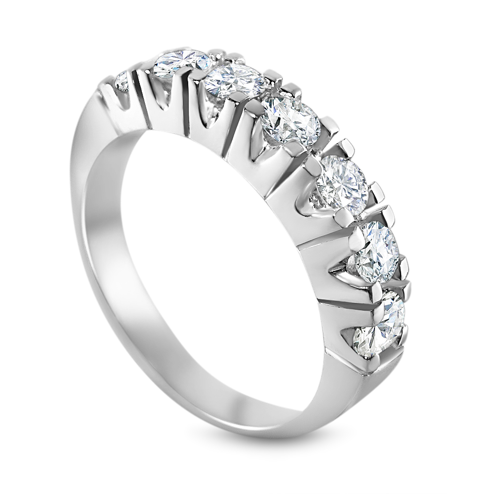 טבעת יהלומים