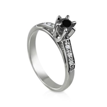 טבעת מעצבים מיוחדת יהלום שחור