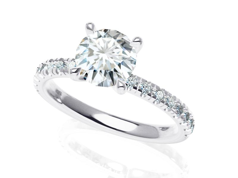 תכשיטי יהלומים לאישה