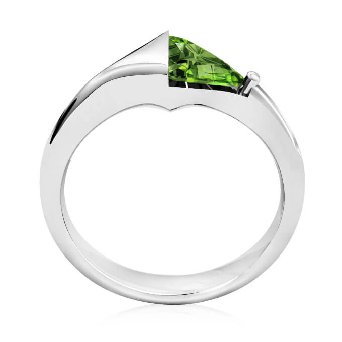 https://goldiam.easystockhosting.com/en/sites/default/files/R38895-2F_whitegold_emerald.jpg