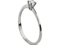 טבעת יהלום דקה ועדינה