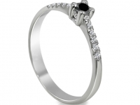 טבעת אירוסין זולה