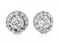 עגילי יהלומים יהלום מרכזי שסביביו יהלומים