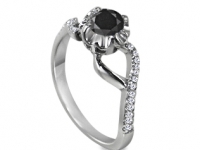 טבעת אירוסין יהלום  יהלום שחור יהלומים לבנים ויהלומים שחורים