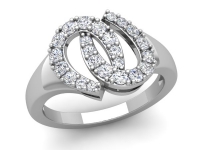 טבעת זהב בעיצוב שאנל