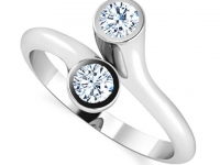 טבעת יהלומים מרשימה לאישה