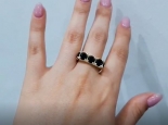 טבעת יהלומים שחורים לאישה