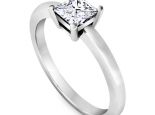 טבעת אירוסין סוליטר יהלום פרינסס- 3/4 קארט מרכזית 