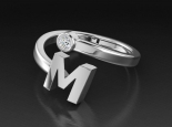 טבעת עדינה לאישה עם אות M